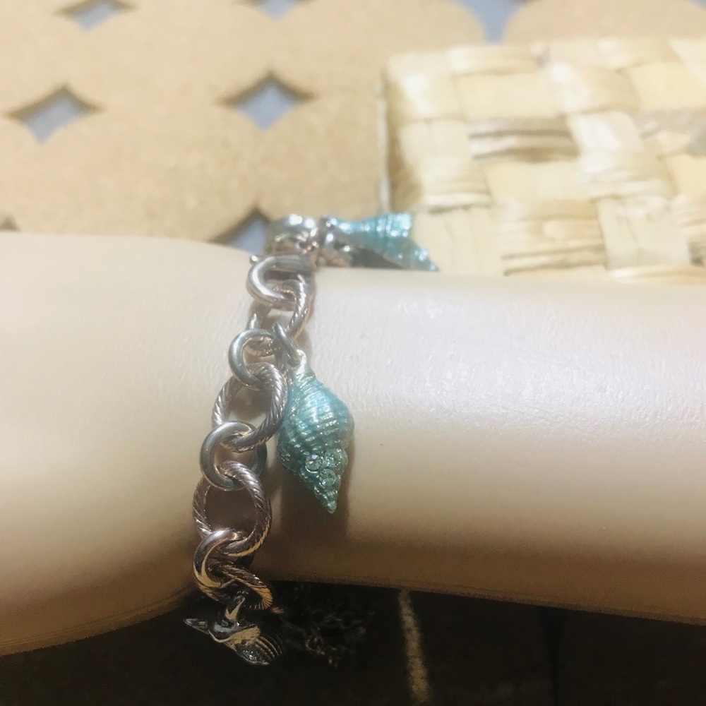 Beautiful bracelets - Picture 7 of 8